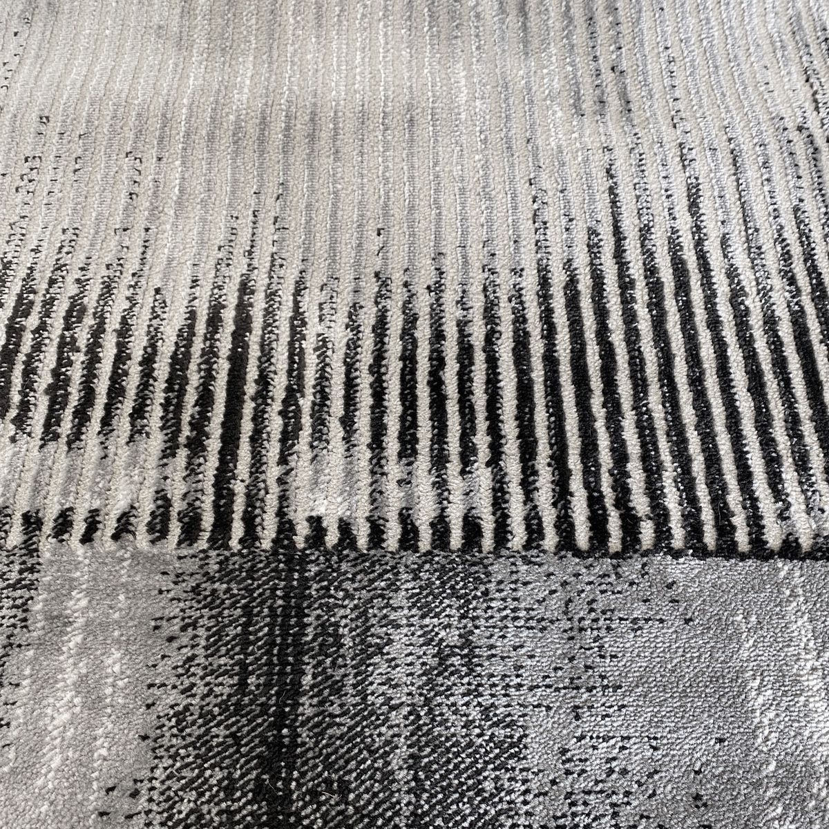 Bauhaus Indoor Rug (colour Black/White)