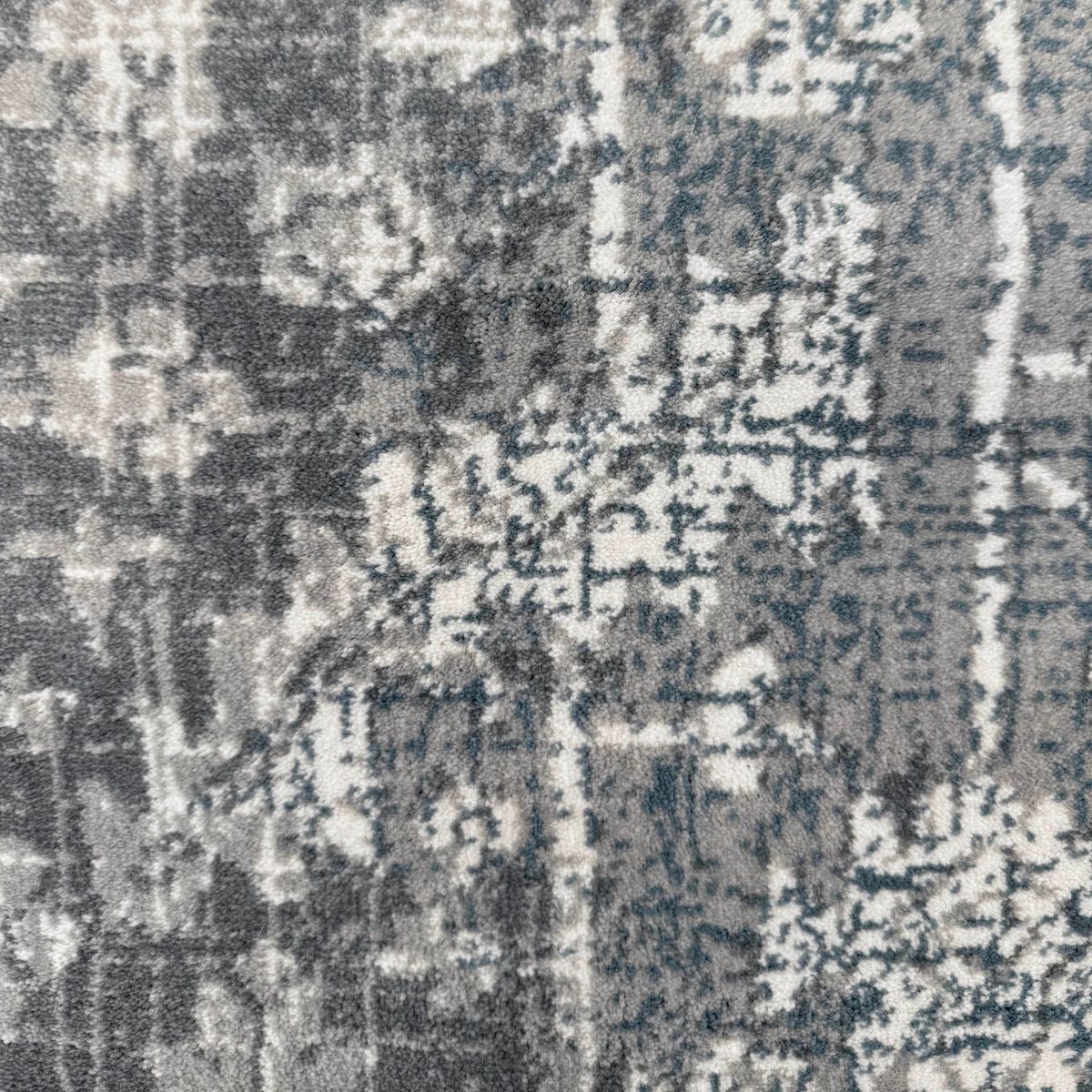 Cleopatra Rug (colour Silver Blue)