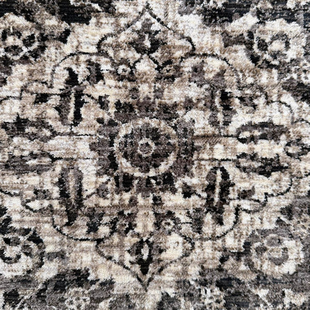 Kian Rug (Ivory & Ink)